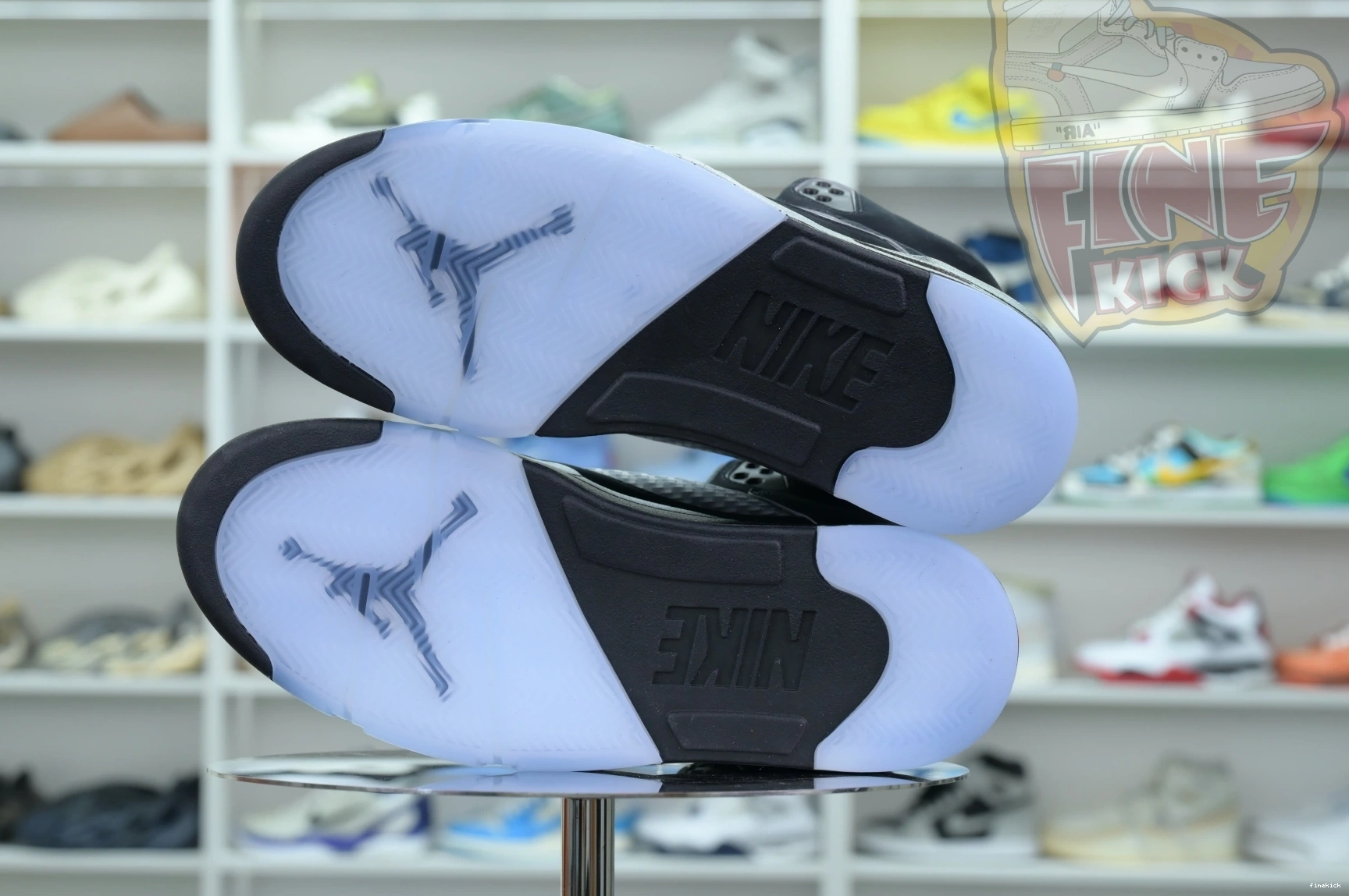 Jordan REIMAGINED” Air METALLIC 5“BLACK Jordan 0708